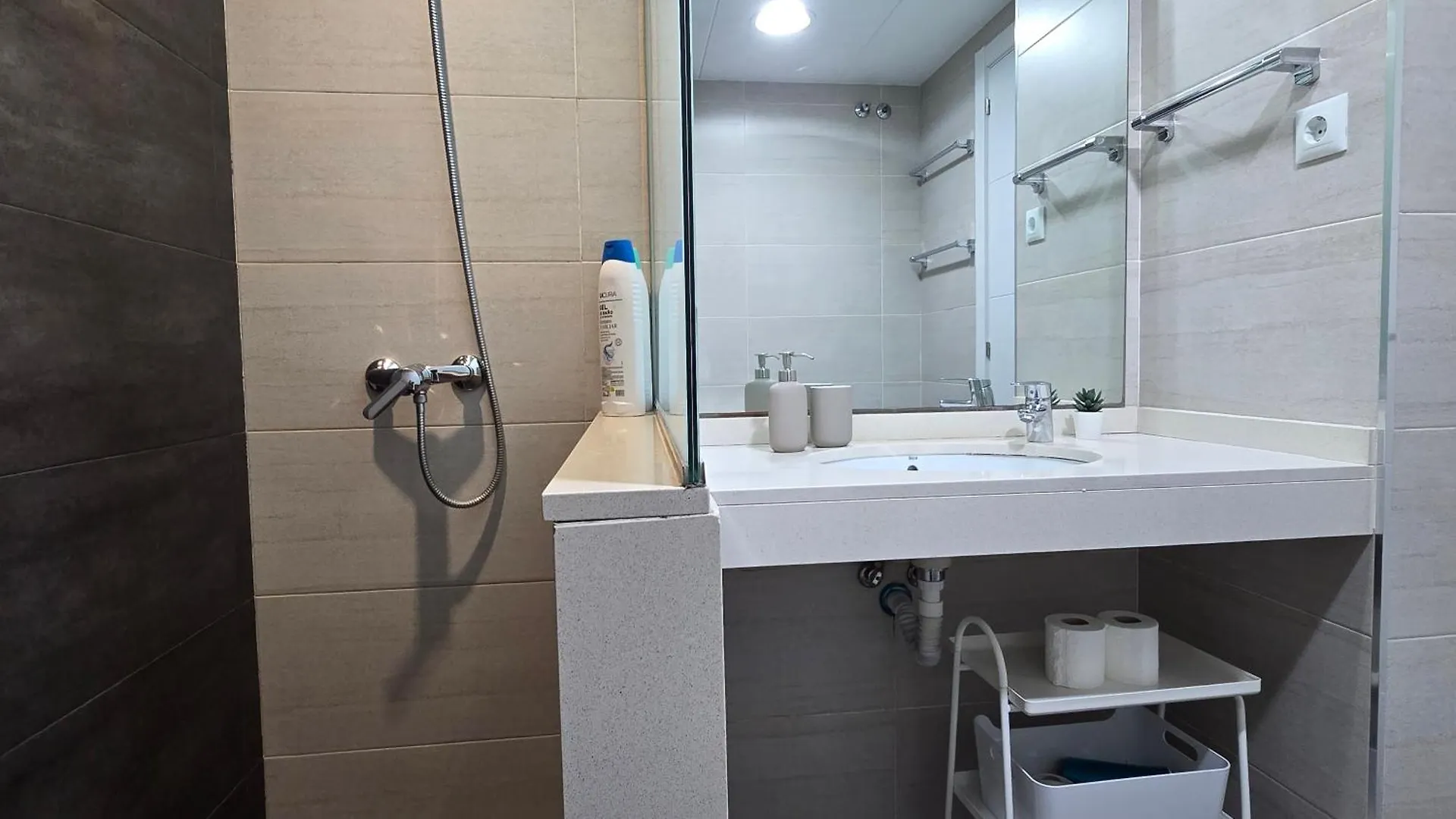 Opening Doors Monumental Apartment Barcelona