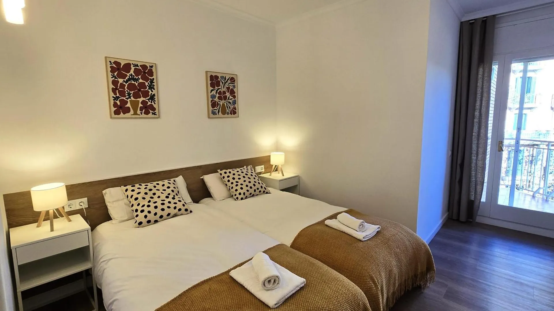 Opening Doors Monumental Apartment Barcelona